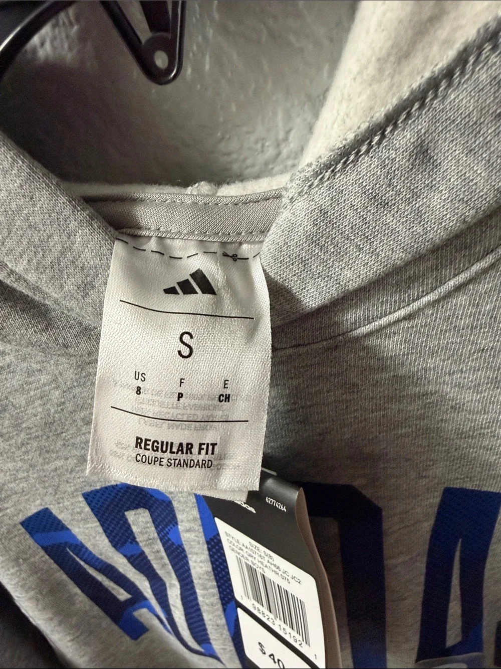 adidas Men's Gray Crewneck Sweatshirt with Blue Logo size 8 años